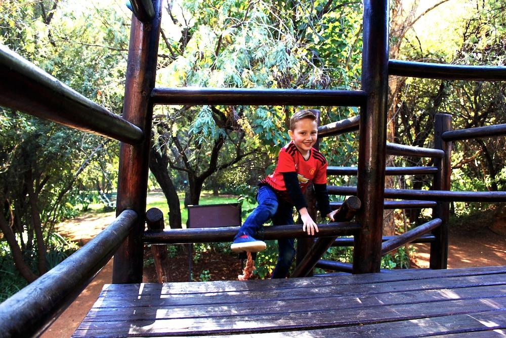 Kedar Heritage Lodge, Conference Centre & Spa Rustenburg Eksteriør billede